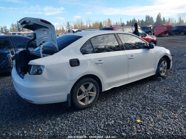 3VWLL7AJ5EM352271 Volkswagen Jetta 2.0l Tdi