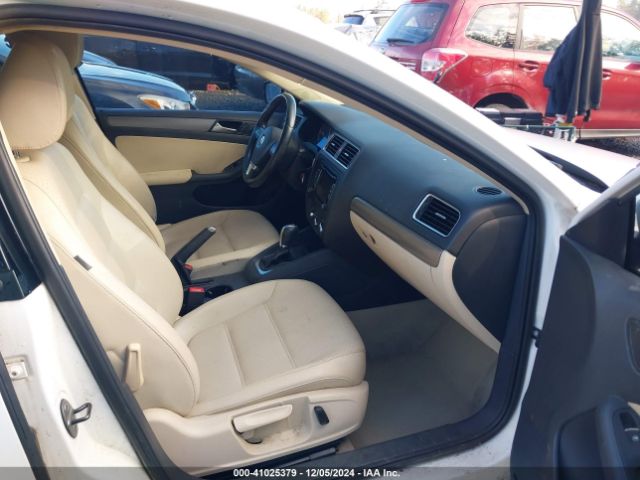 3VWLL7AJ5EM352271 Volkswagen Jetta 2.0l Tdi