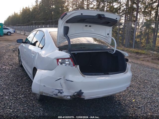 3VWLL7AJ5EM352271 Volkswagen Jetta 2.0l Tdi