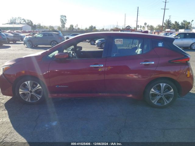 1N4AZ1CP8JC308063 Nissan Leaf Sl