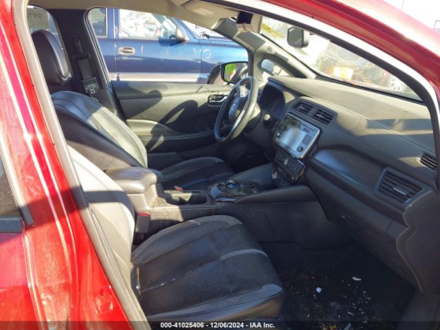 1N4AZ1CP8JC308063 Nissan Leaf Sl