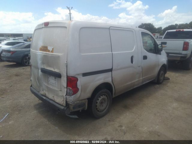 3N6CM0KN6HK698237 Nissan Nv200 S