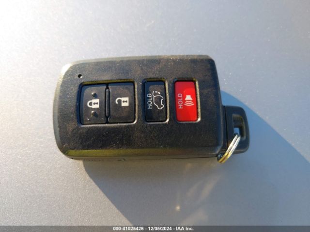 2T3JFREV4GW480514 Toyota RAV4 SE