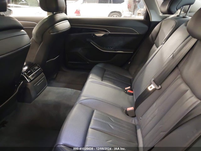 Audi A8 L 55 2019 WAU8DAF85KN007894 Image 8