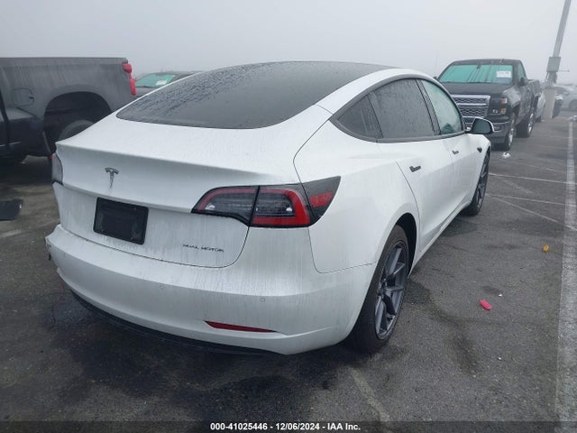 2022 TESLA MODEL 3 5YJ3E1EB6NF206639 Photo 3