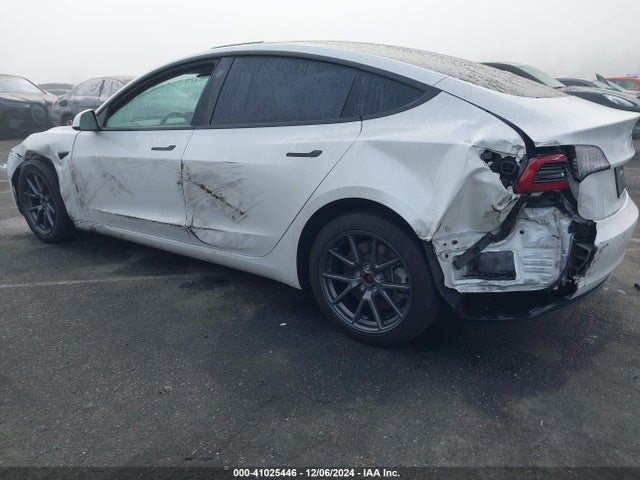 2022 TESLA MODEL 3 5YJ3E1EB6NF206639 Photo 5