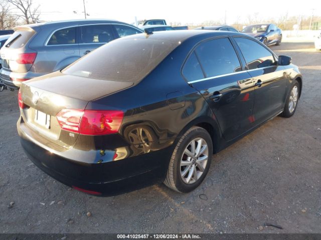 3VWD17AJ4EM390276 Volkswagen Jetta 1.8t Se