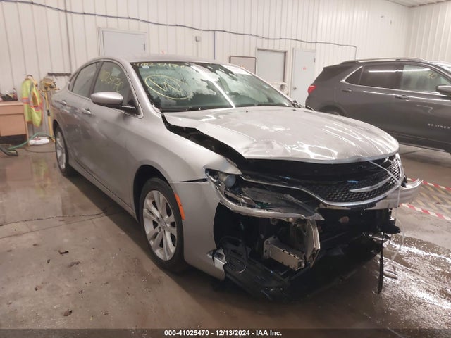 Chrysler 200 Limited 2015 1C3CCCABXFN602961 zdjęcie główne