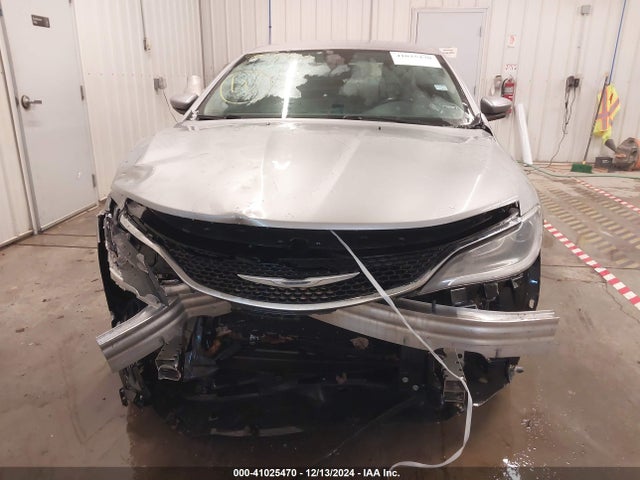 Chrysler 200 Limited 2015 1C3CCCABXFN602961 Image 12