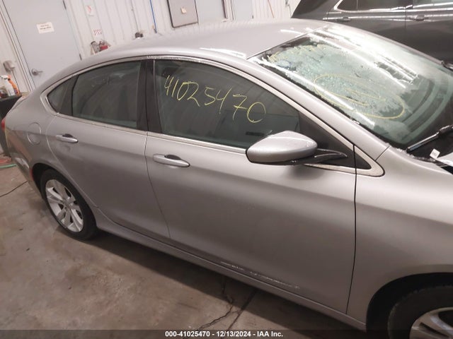 Chrysler 200 Limited 2015 1C3CCCABXFN602961 Image 13