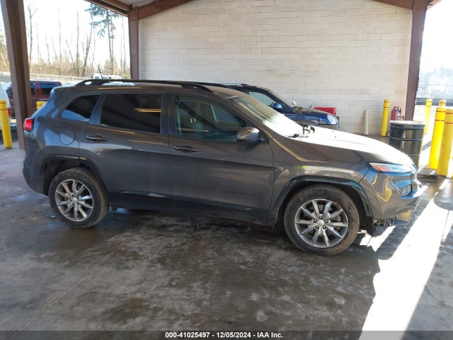 1C4PJLCB1JD589032 Jeep Cherokee Latitude Tech Connect Fwd