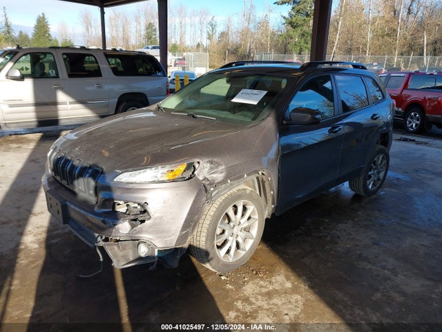 1C4PJLCB1JD589032 Jeep Cherokee Latitude Tech Connect Fwd