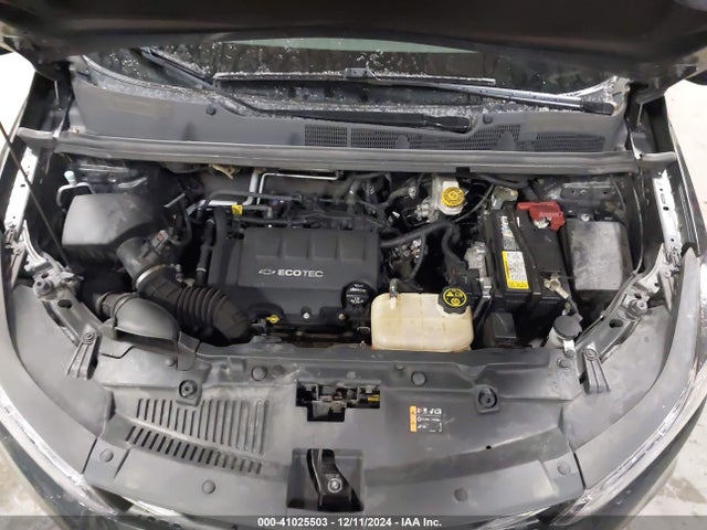Chevrolet TRAX LS 2019 3GNCJNSB8KL226693 Image 10