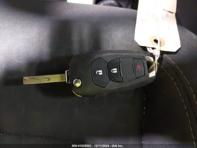 Chevrolet TRAX LS 2019 3GNCJNSB8KL226693 Image 11