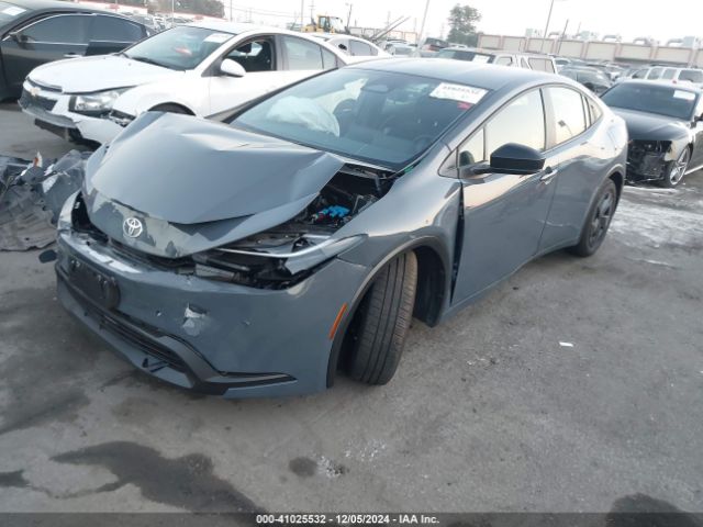 JTDACAAU3R3032732 Toyota Prius Le