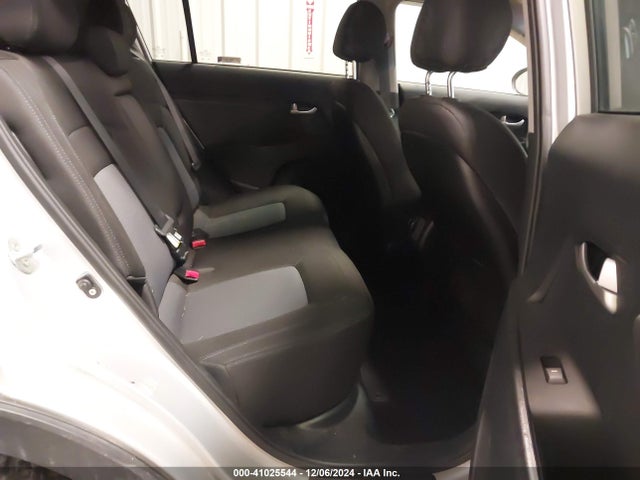 KIA Sportage Lx 2015 KNDPBCAC9F7681049 Image 8