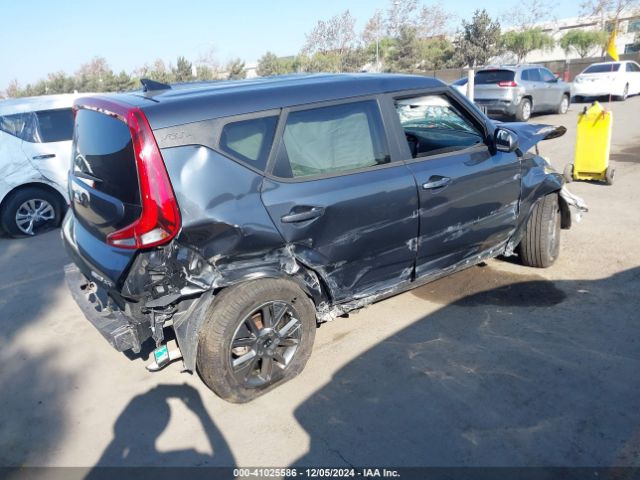 KNDJ33AU3L7083823 KIA SOUL EX