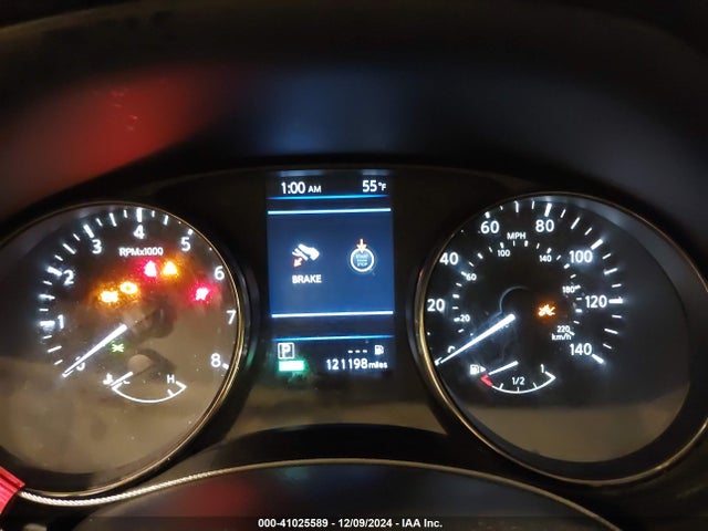 KNMAT2MV6JP500301 Nissan ROGUE SV