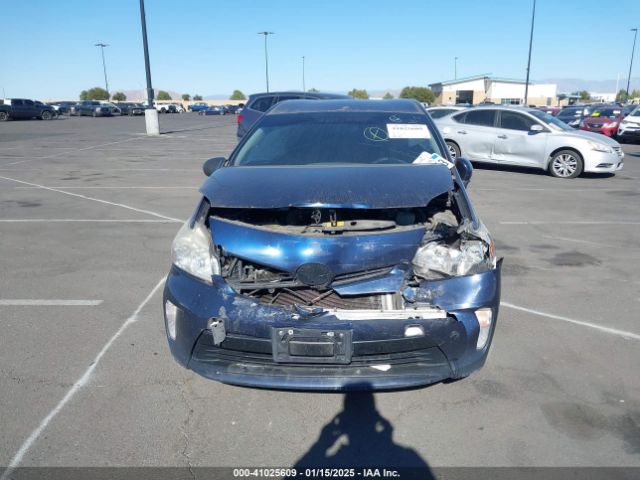 JTDKN3DU5F1864649 Toyota Prius