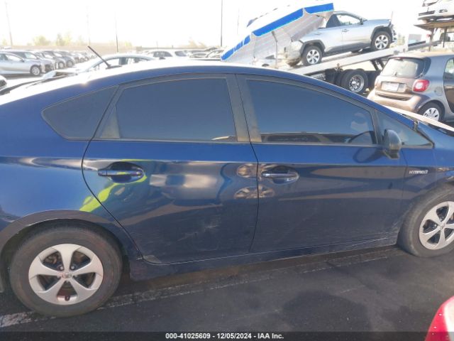 JTDKN3DU5F1864649 Toyota Prius