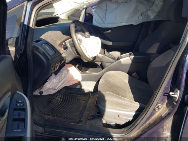 JTDKN3DU5F1864649 Toyota Prius
