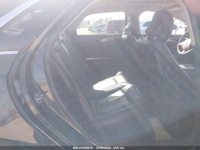 3LN6L2G95ER833877 Lincoln MKZ