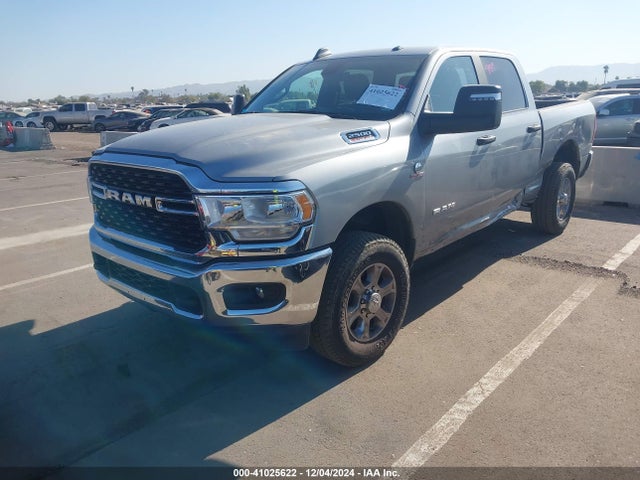 3C6UR5DL8RG340666 RAM 2500 Big Horn  4x4 6'4 Box