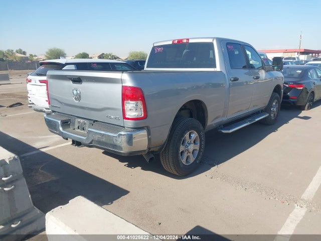 3C6UR5DL8RG340666 RAM 2500 Big Horn  4x4 6'4 Box