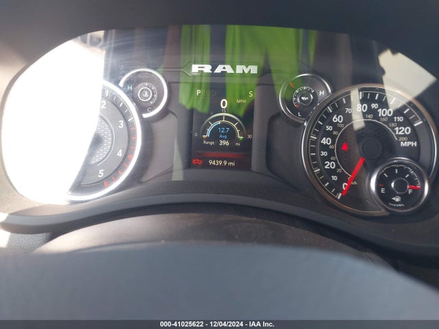 3C6UR5DL8RG340666 RAM 2500 Big Horn  4x4 6'4 Box