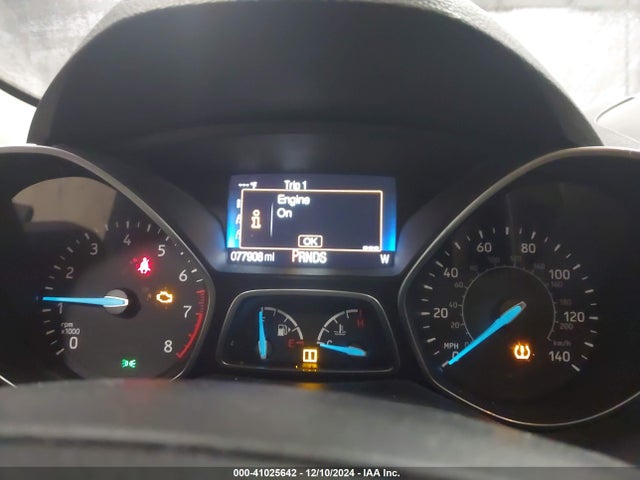 1FMCU9J9XHUB51401 Ford Escape Titanium