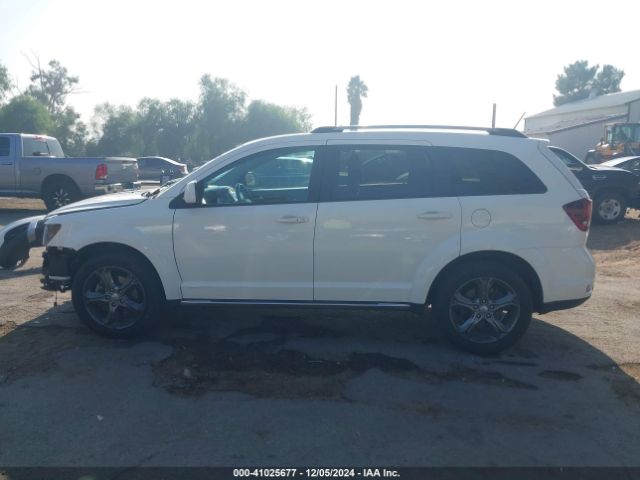 3C4PDCGG1GT226049 Dodge Journey Crossroad