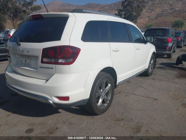 3C4PDCGG1GT226049 Dodge Journey Crossroad