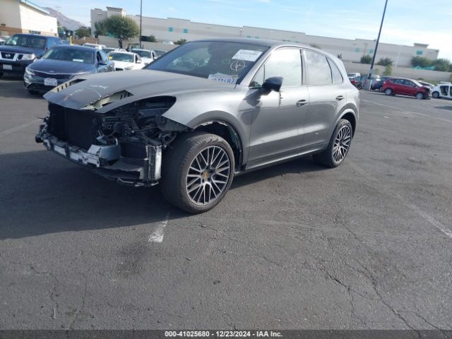 WP1AA2AY7KDA14182 Porsche Cayenne