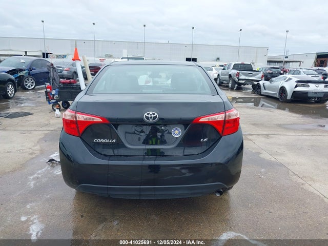 Toyota COROLLA LE 2018 5YFBURHE7JP847932 Image 17