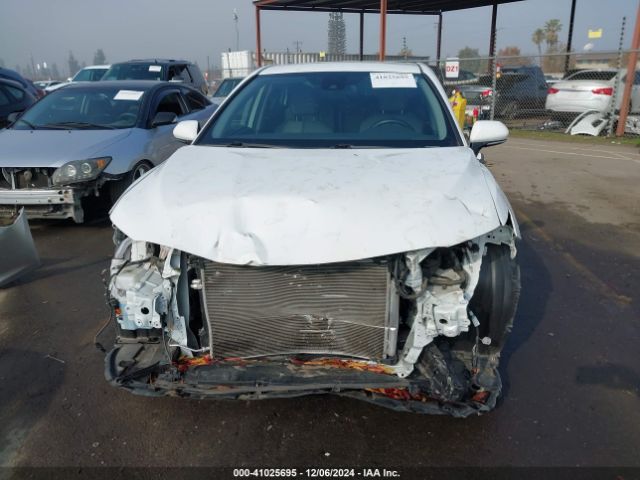 4T1M11BK2LU019032 Toyota Camry Se Awd