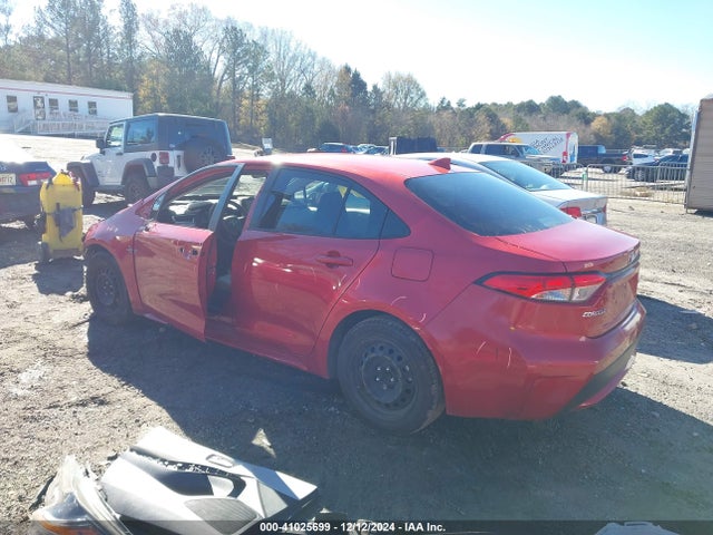 Toyota COROLLA LE 2021 JTDEPMAE9MJ140017 Image 3