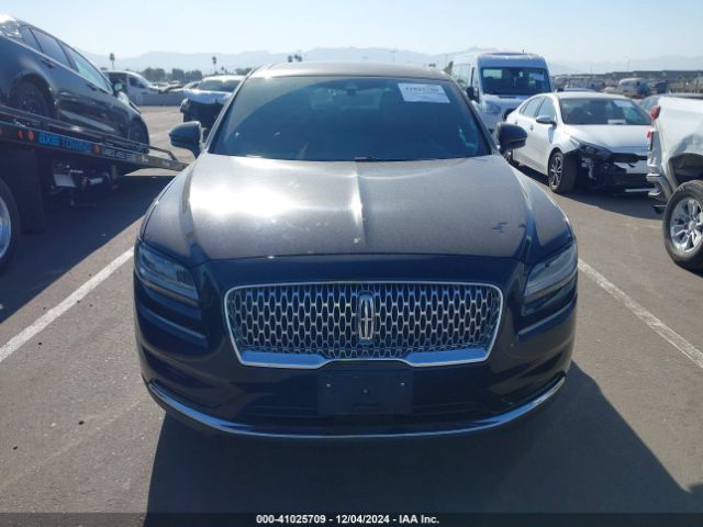 2LMPJ6K90NBL06292 Lincoln Nautilus Reserve