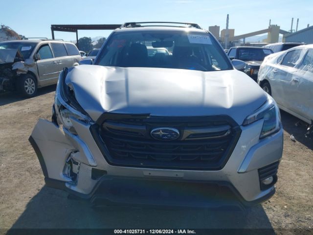 JF2SKAPC4PH458839 Subaru Forester Limited