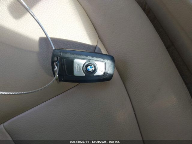 WBA3A5C59FF608598 BMW 328I