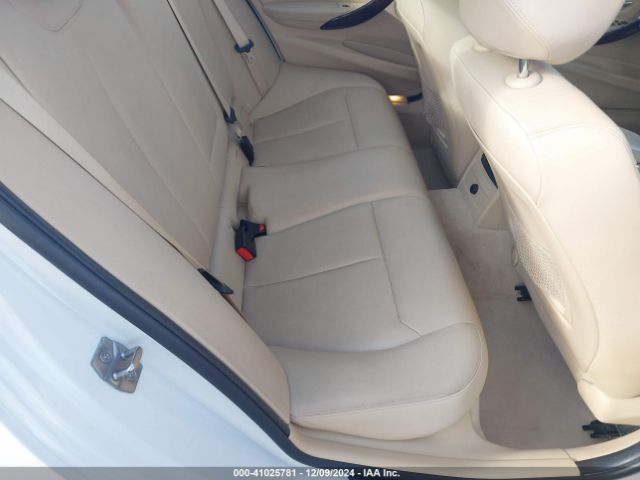 WBA3A5C59FF608598 BMW 328I