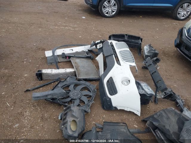 5UXWZ7C3XH0X39563 BMW X3 Sdrive28i
