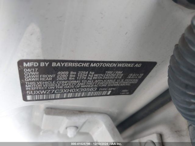 5UXWZ7C3XH0X39563 BMW X3 Sdrive28i