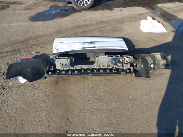 3FTTW8E30PRA55197 Ford Maverick Lariat