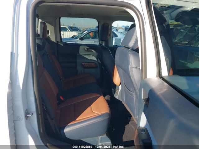 3FTTW8E30PRA55197 Ford Maverick Lariat