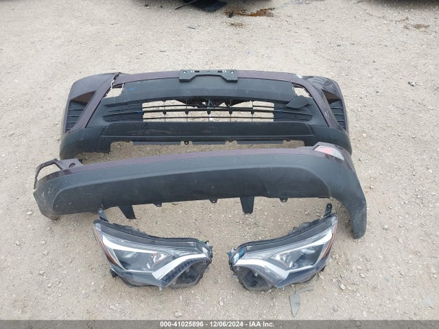 Toyota RAV4 LE 2016 2T3ZFREV6GW302462 Image 12