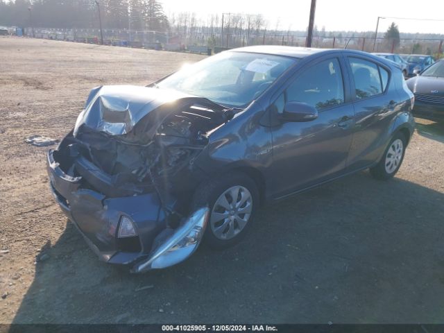 JTDKDTB37E1575042 Toyota Prius C Two