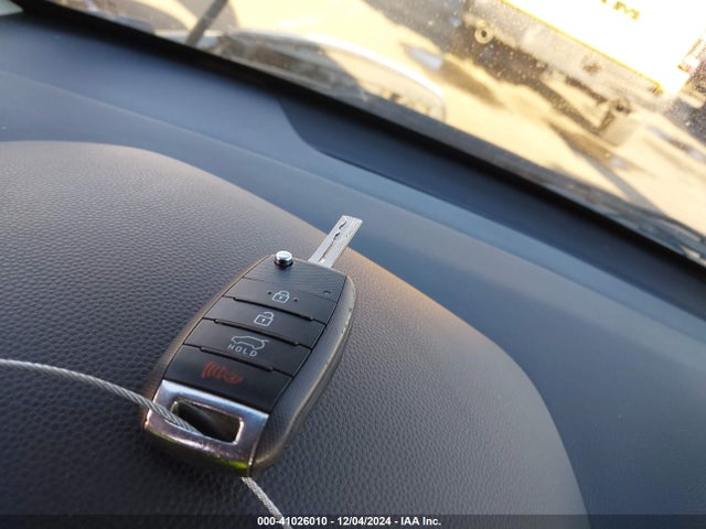 KIA Soul 2017 KNDJN2A29H7482066 Image 11