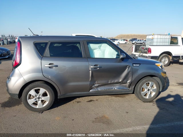 KIA Soul 2017 KNDJN2A29H7482066 Image 13