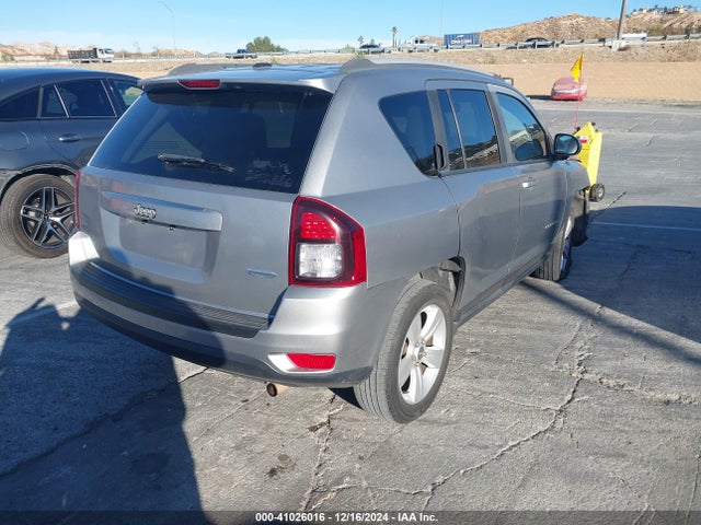 1C4NJCEA1GD620526 Jeep Compass Latitude