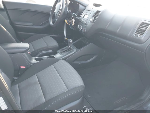KIA FORTE LX 2016 KNAFK5A81G5593903 Image 5